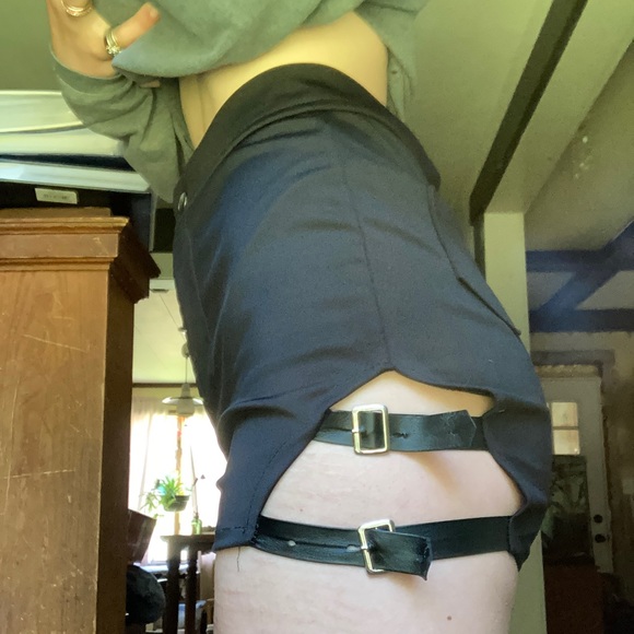 Dollskill strappy shorts😍 - Picture 4 of 6